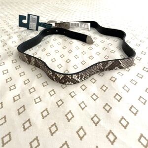 NWT Universal Thread Snakeskin Print Belt